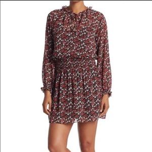 Socialite Floral Smocked Waist Mini Dress 👗